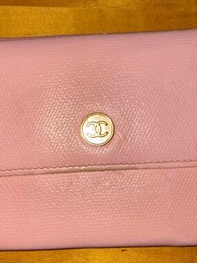 Vintage Chanel wallet
